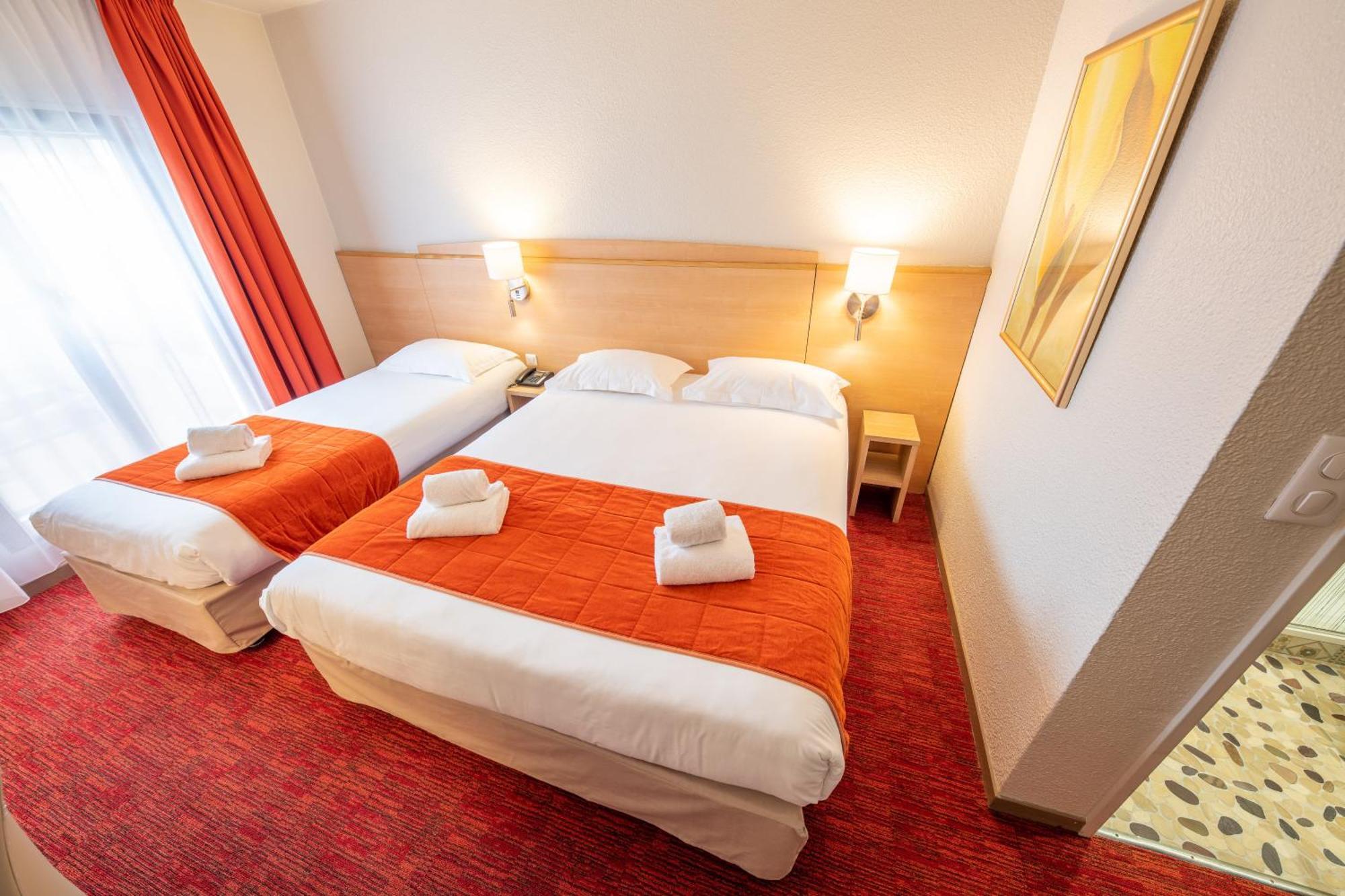 Hotel Saint Laurent Nogent-sur-Seine Cameră foto